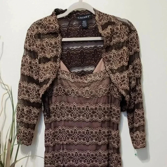 Cachet Formal Sequins Formal Dress With Shaw ‎ size 14. browng/gold - Picture 3 of 13